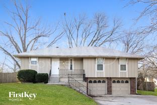 707 Ne 113th St - Photo 1 of 1