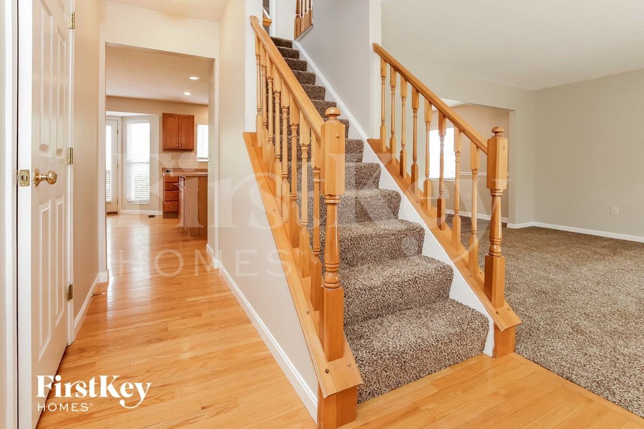 4599 Allison Ln - Photo 4 of 10