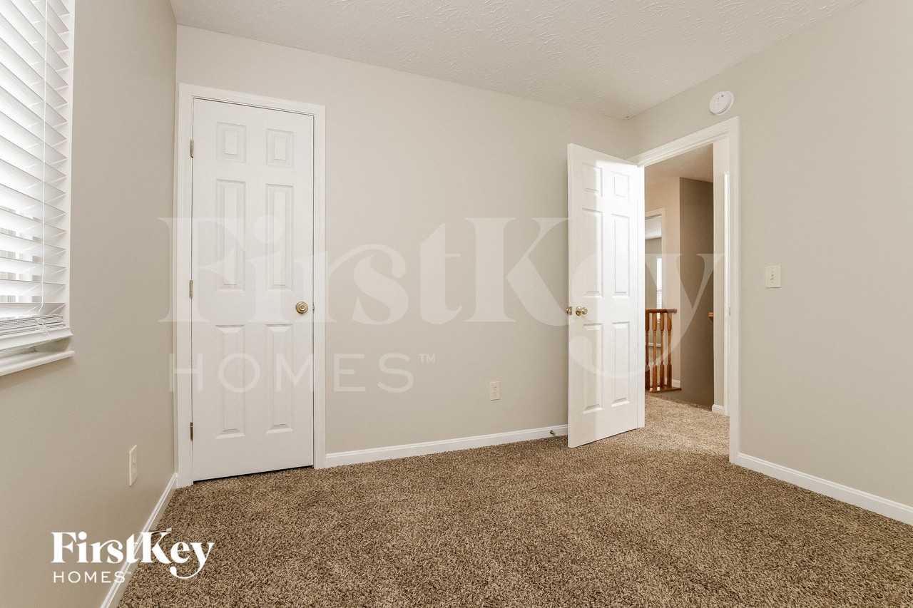 4599 Allison Ln - Photo 7 of 10