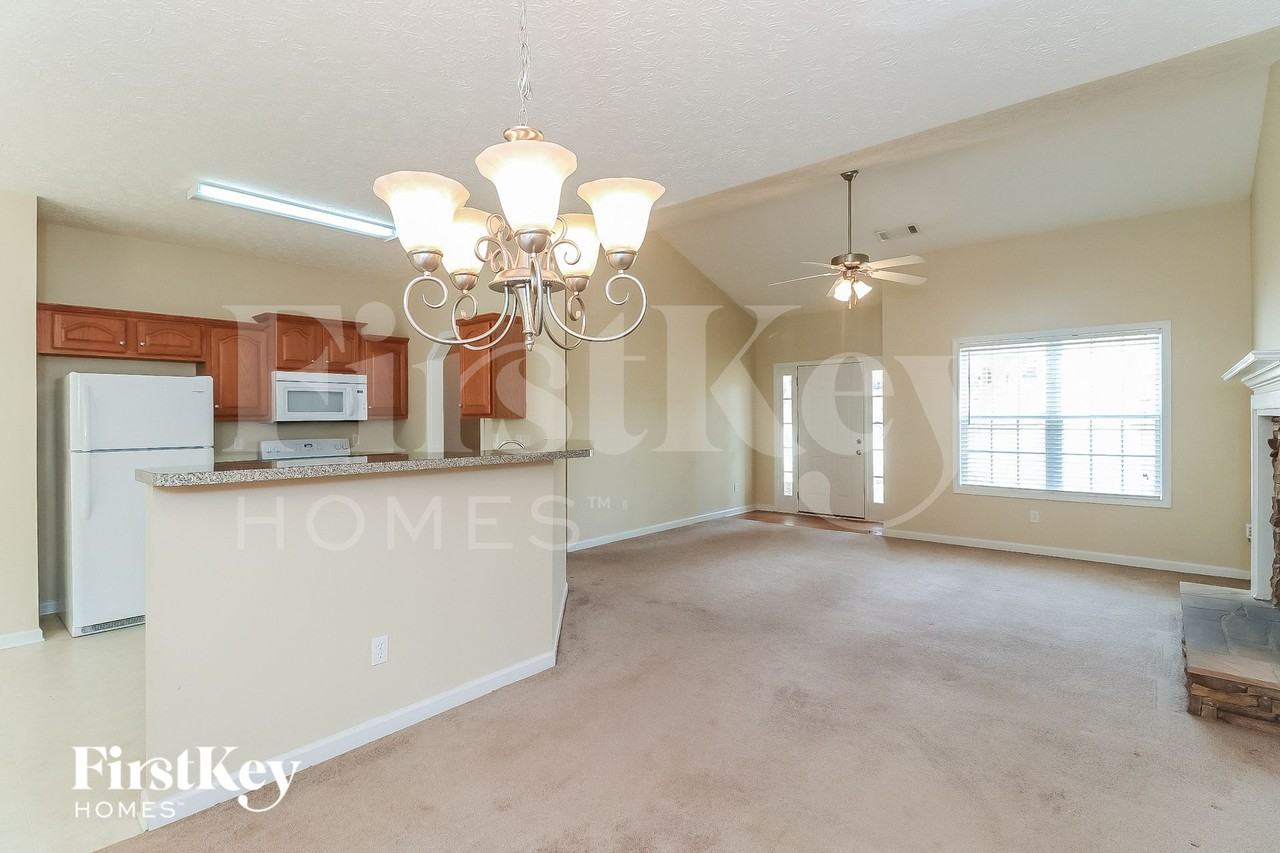 85 Meadow Spring Ct - Photo 6 of 15