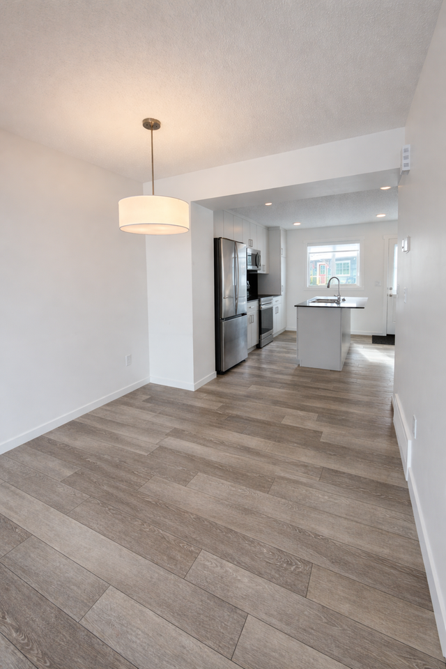 525 Secord Boulevard Northwest 24 - Photo 2 of 14