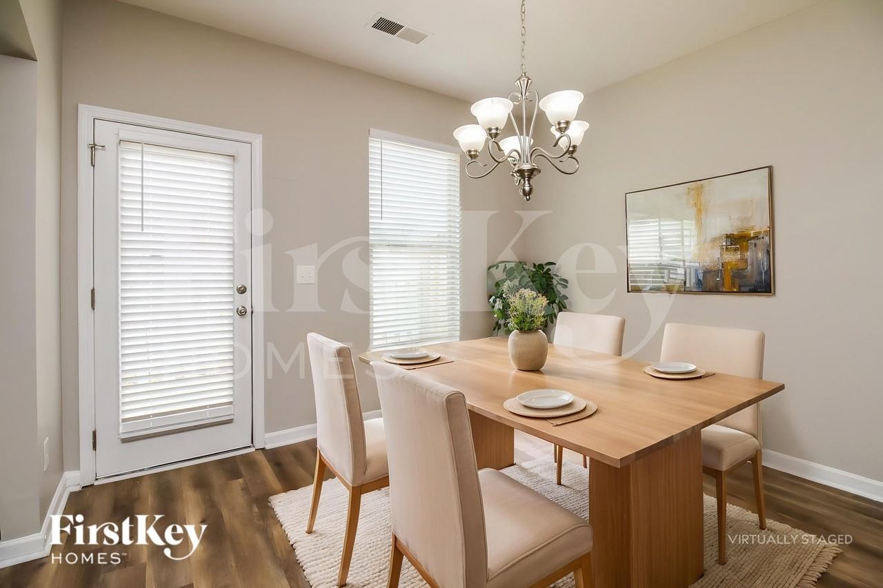 428 Rankin Cir - Photo 6 of 19