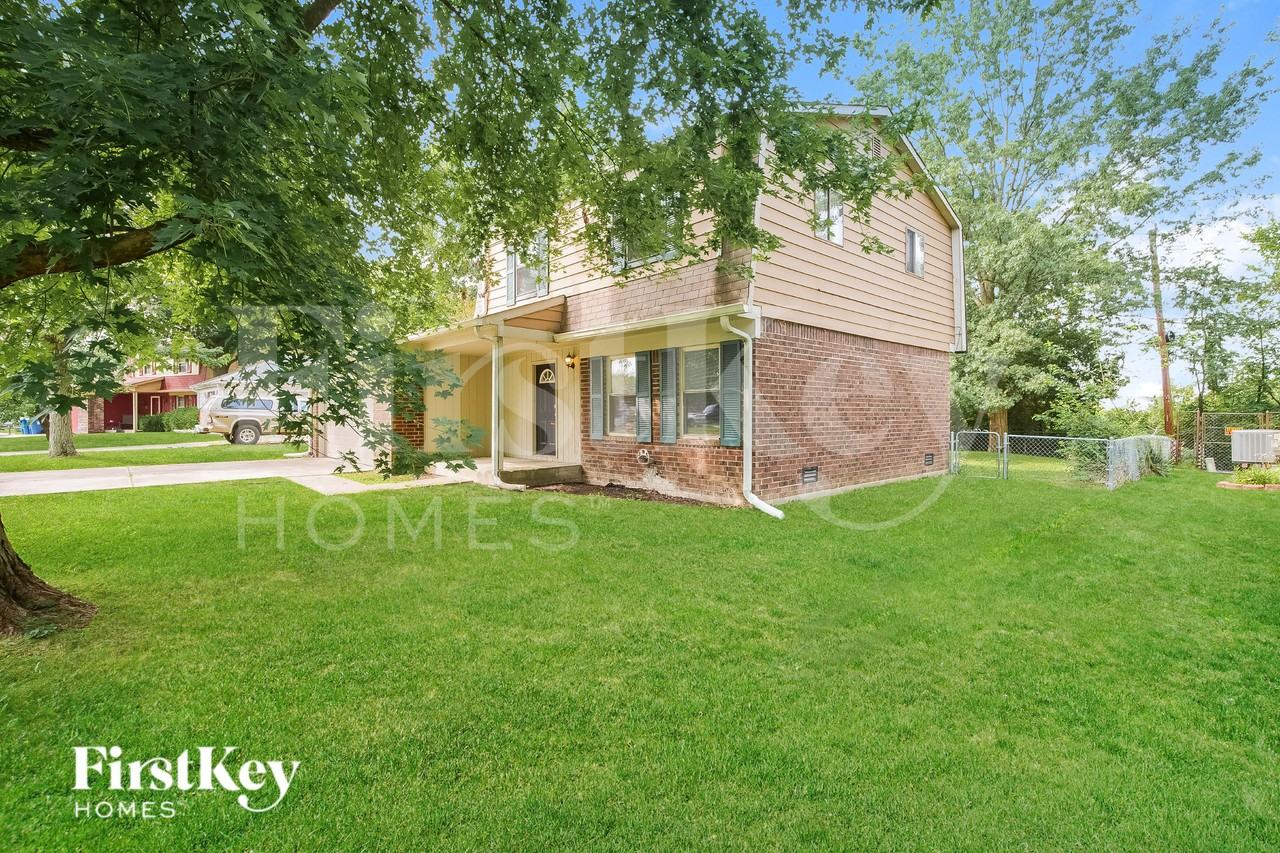 3262 Eastbrooke Ct - Photo 3 of 16