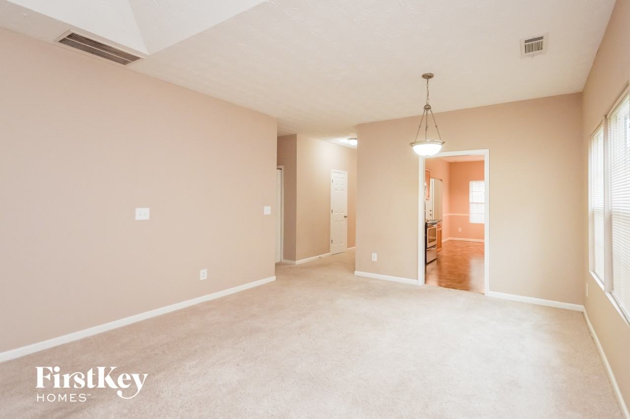 124 Astible Meadow Dr - Photo 4 of 15