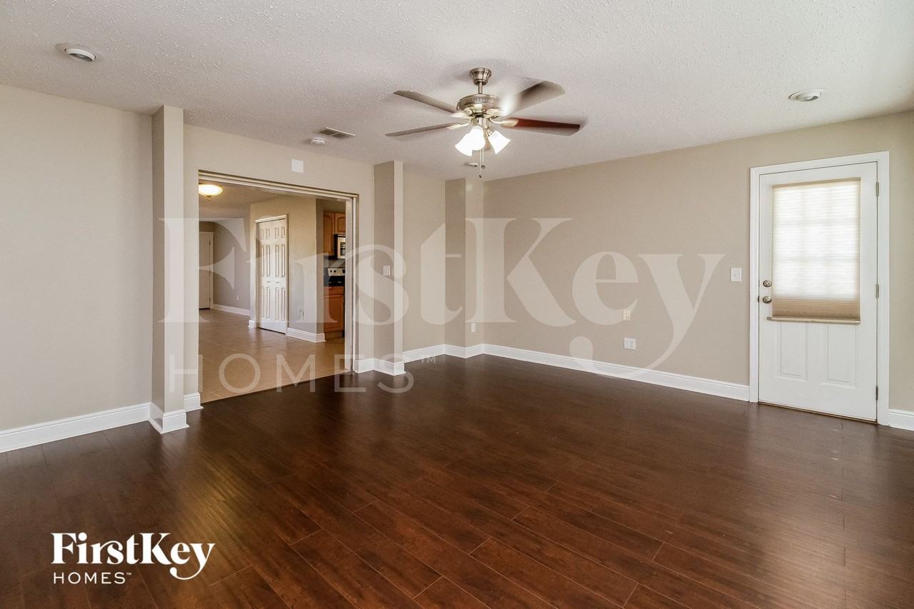 11107 Finchley Pl - Photo 7 of 15