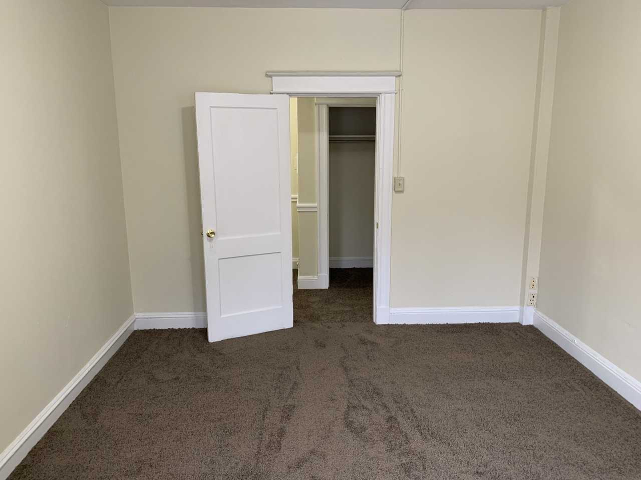 Woodstock Ave. & Kelton St. #12 - Photo 2 of 12