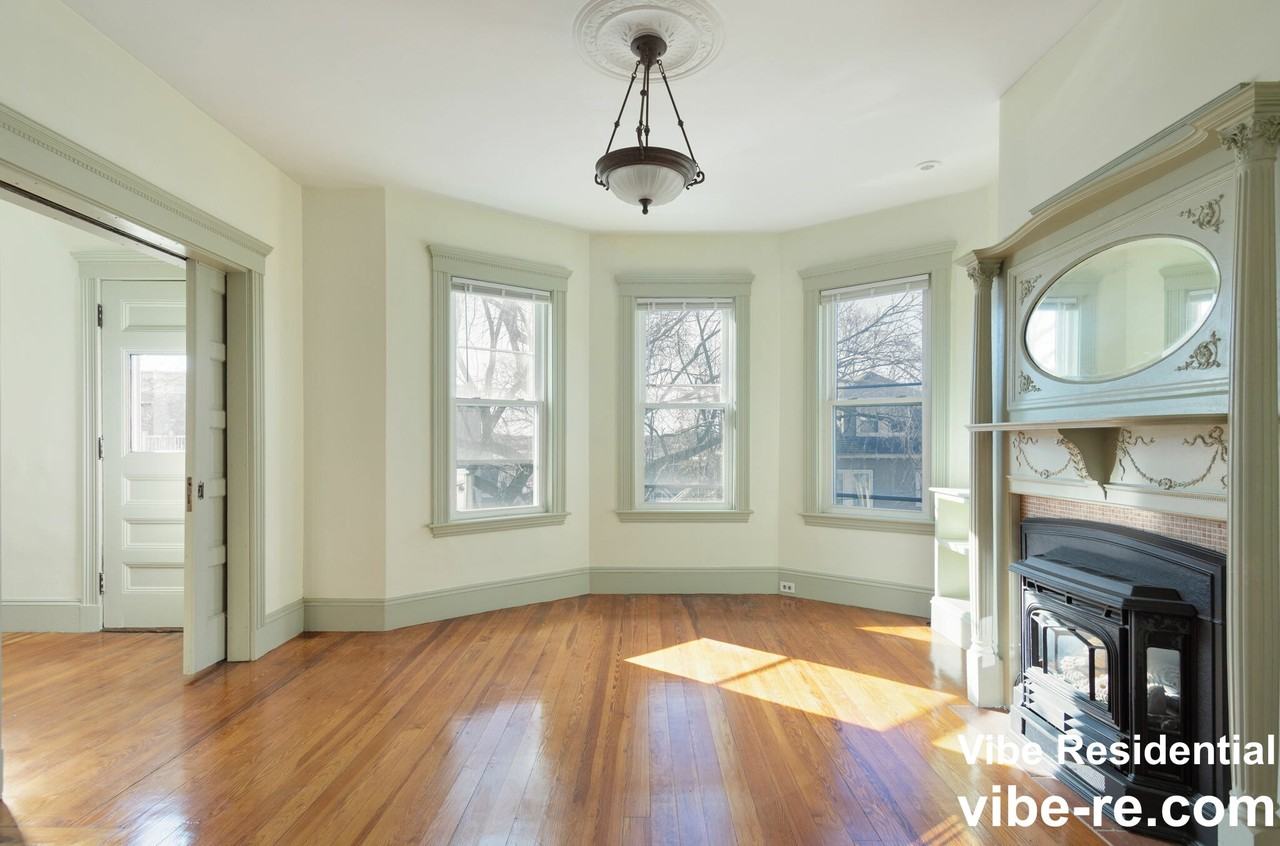 10 Castlerock St #2 - Photo 7 of 22