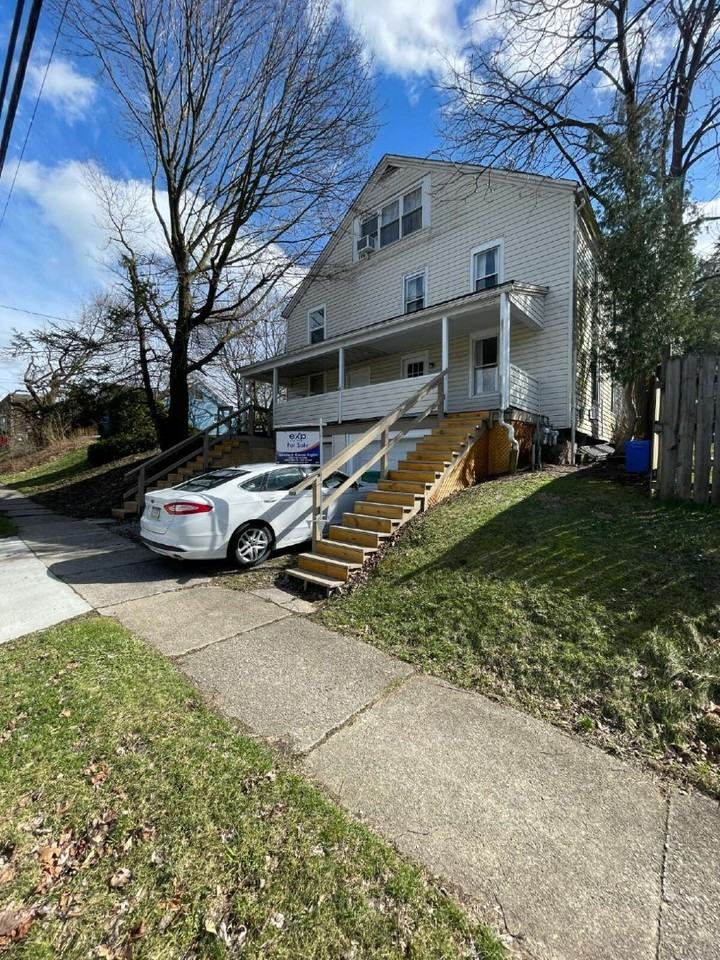 238 Philadelphia St - Photo 2 of 32