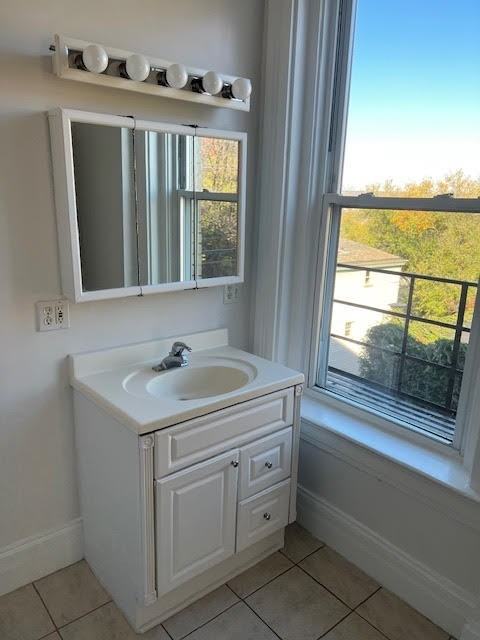 2469 W Mcmicken Ave #5 - Photo 4 of 12
