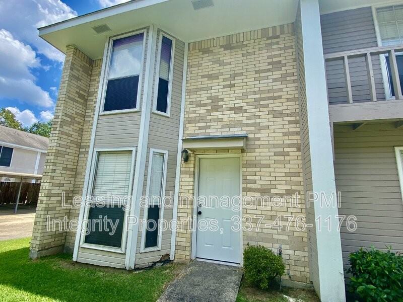 1761 Boulevard De Province #D