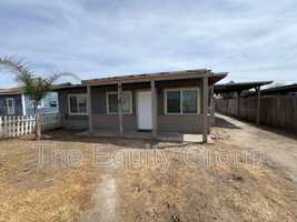 featured image of 1819 N 10th Ave