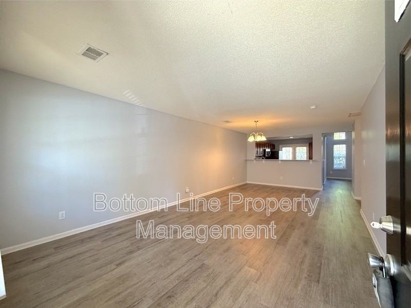 9932 Birch Knoll Ct - Photo 2 of 21