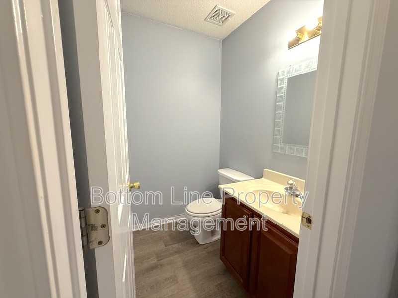 9932 Birch Knoll Ct - Photo 4 of 21