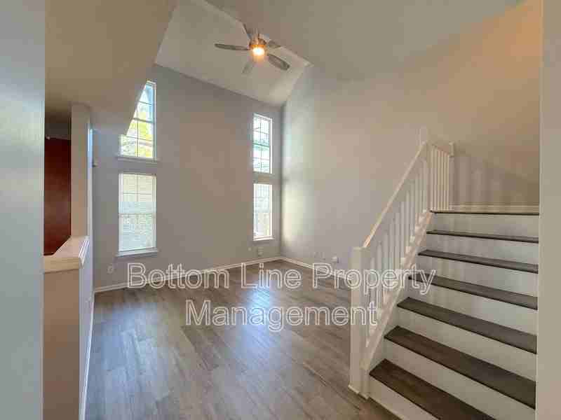 9932 Birch Knoll Ct - Photo 5 of 21