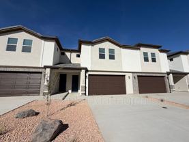 1048 Sw - Photo 1 of 1