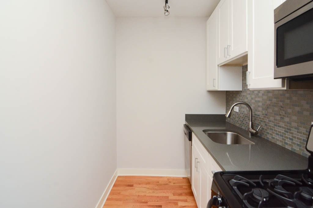 2420 N Kedzie Blvd #108 - Photo 3 of 19