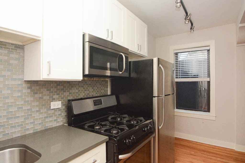 2420 N Kedzie Blvd #108 - Photo 5 of 19