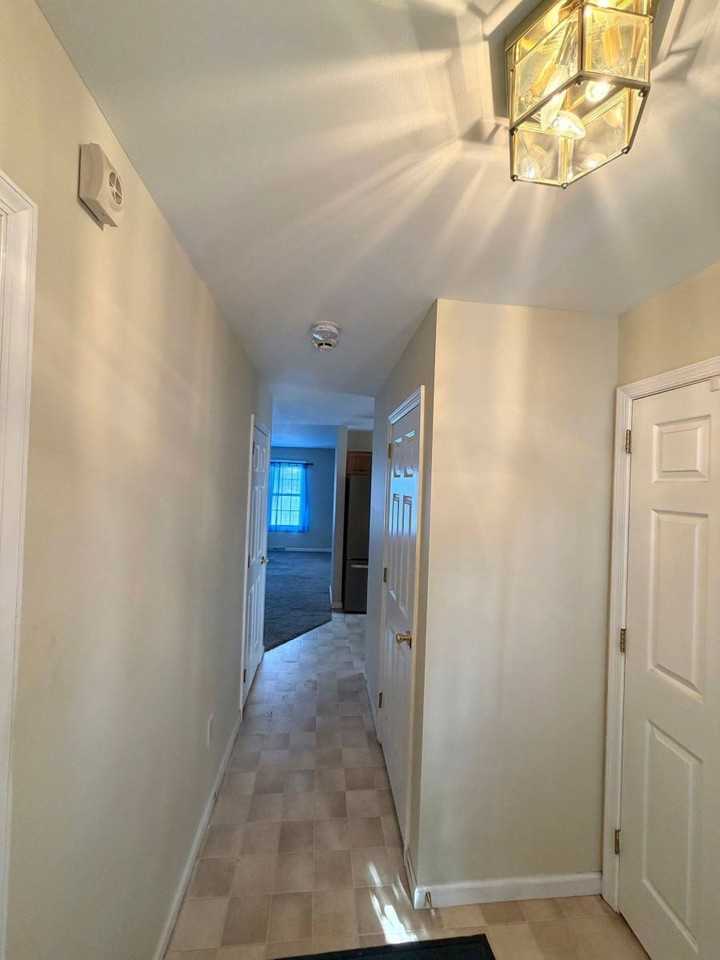 104 Kentshire Dr - Photo 2 of 10