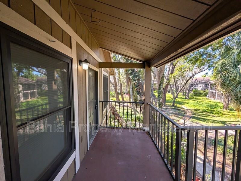 14211 Shadow Moss Ln #202 - Photo 4 of 15