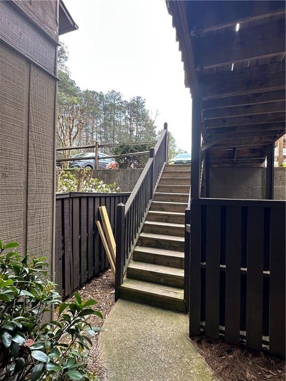 303 River Run Dr - Photo 7 of 34