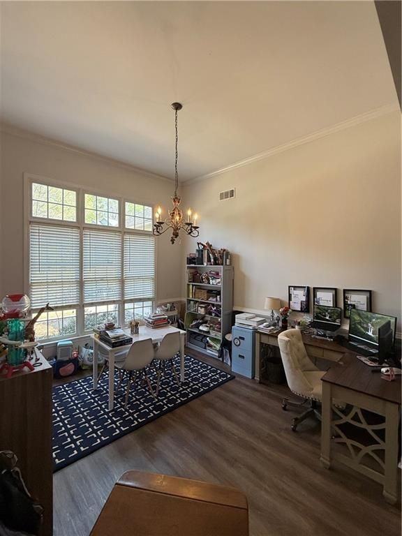 304 Maple Grove Ct - Photo 5 of 21