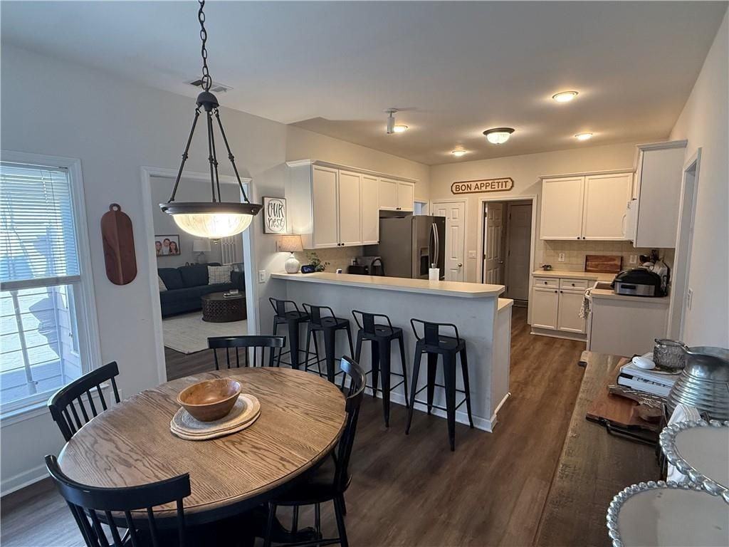 304 Maple Grove Ct - Photo 6 of 21