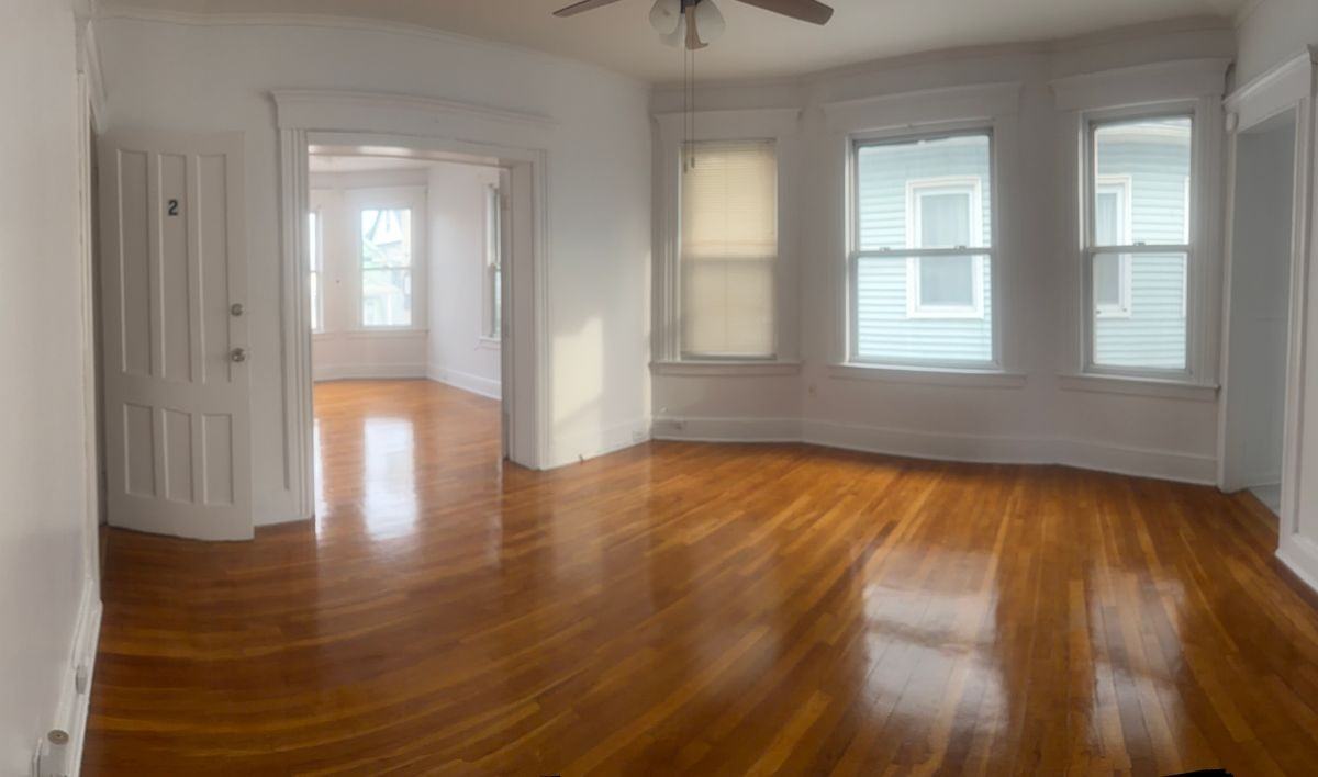 833 William St - Photo 6 of 7