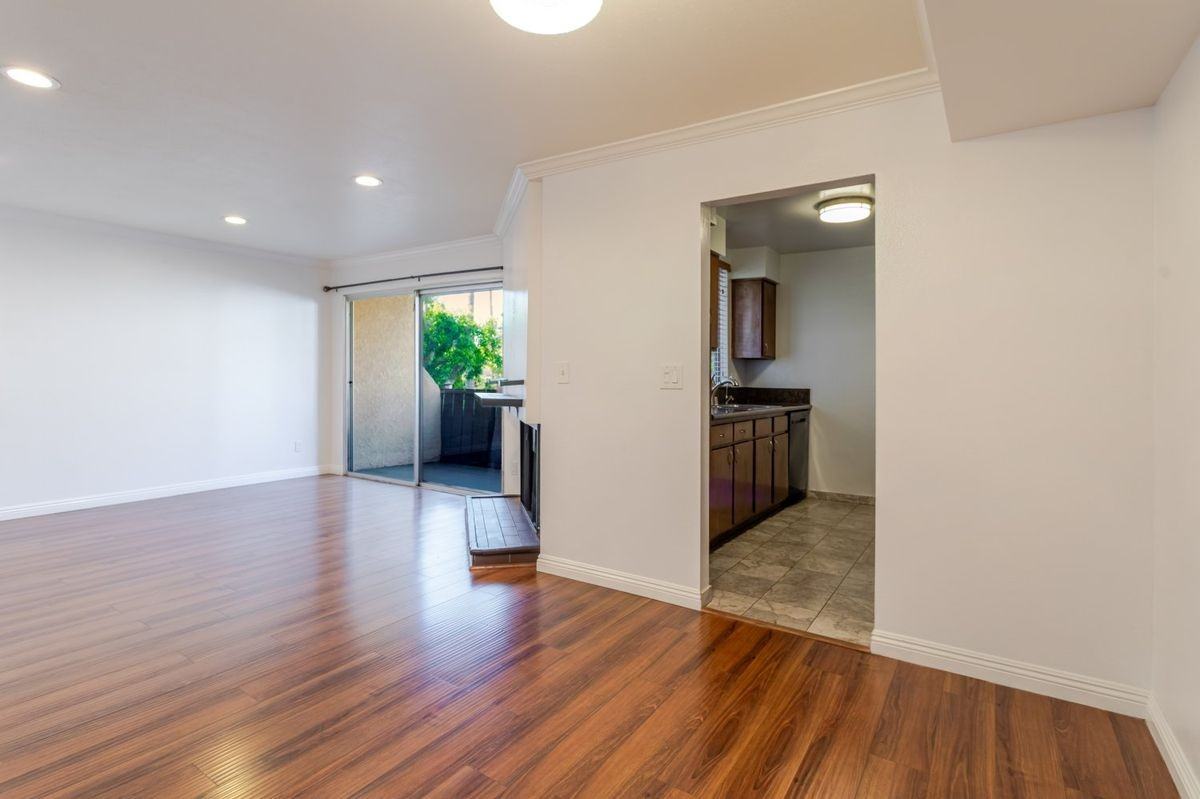 14990 Victory Blvd ##103 - Photo 4 of 28