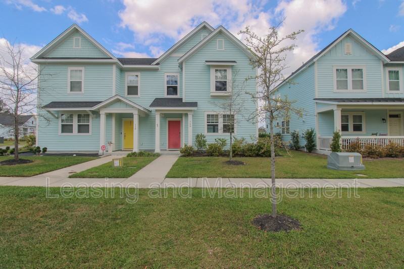 328 Parish Farms Dr