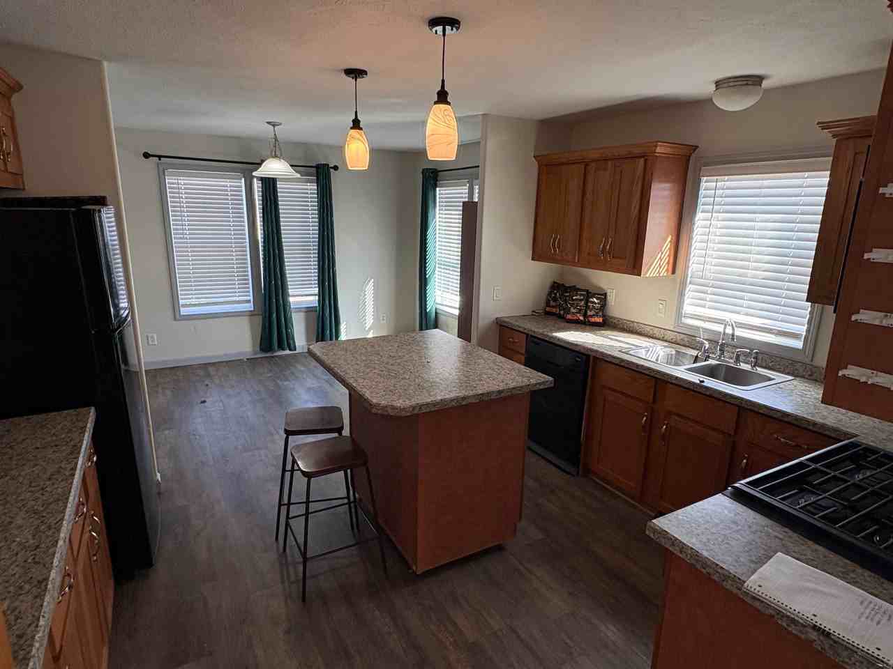 5945 124g Ave Nw - Photo 2 of 11