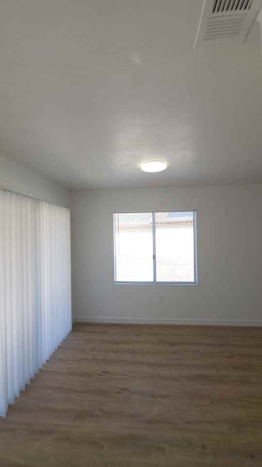 27017 Rangewood St - Photo 7 of 24