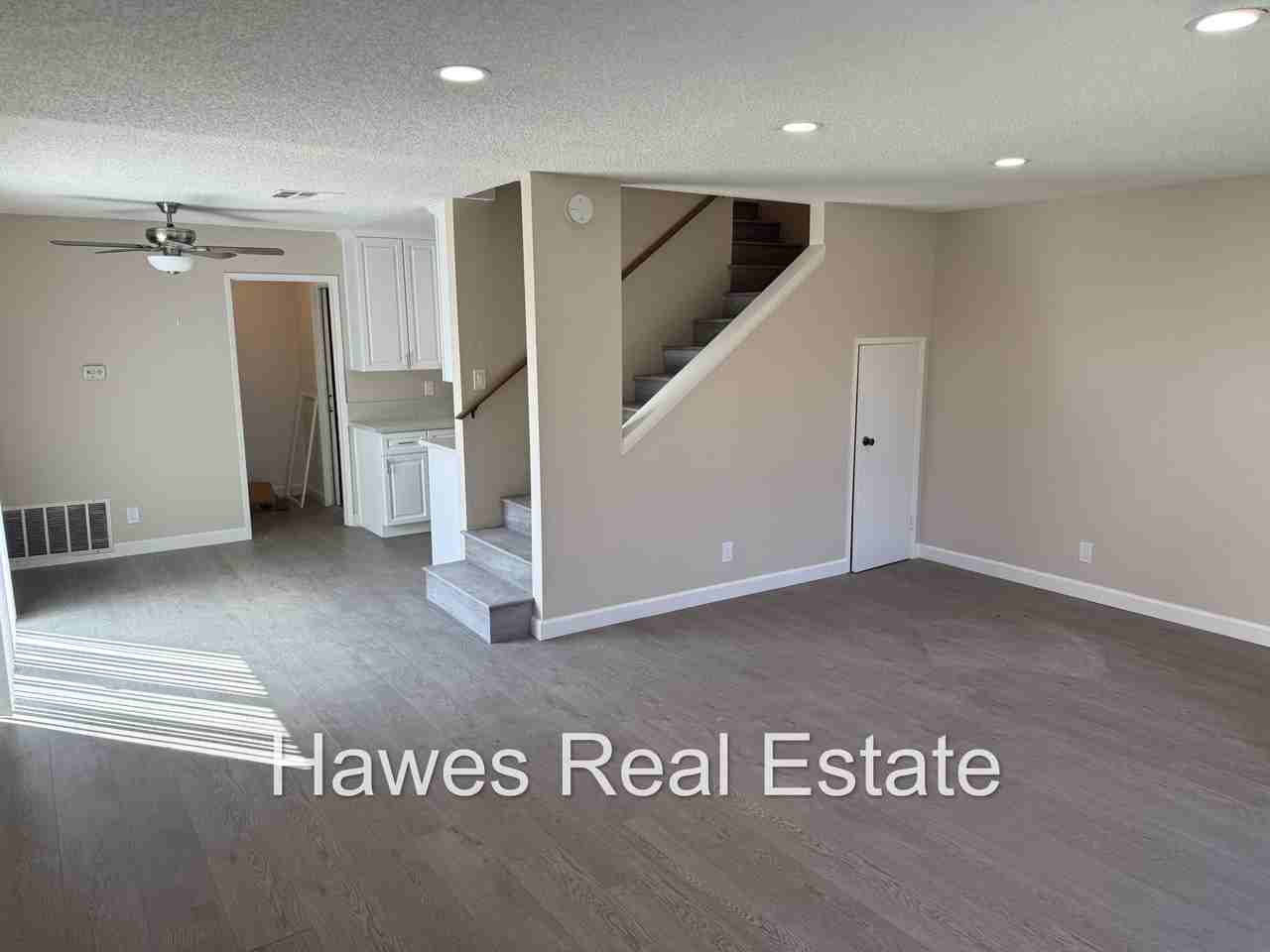 9338 Ramona Ave - Photo 4 of 21