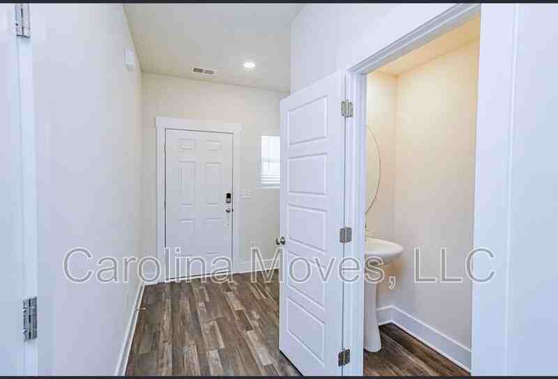 609 Purteview Pl - Photo 2 of 10