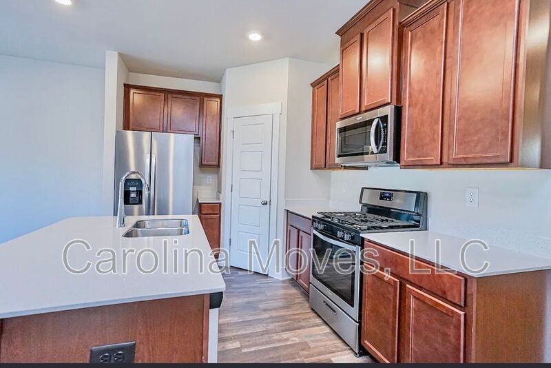 609 Purteview Pl - Photo 3 of 10