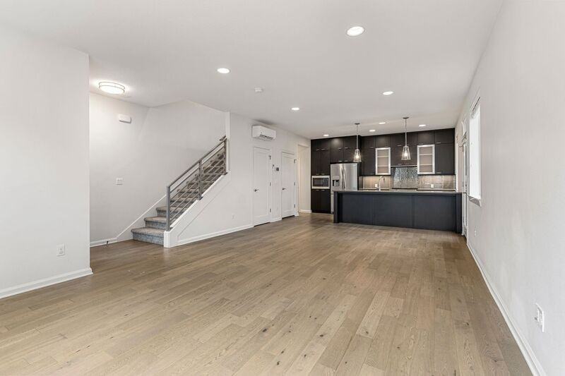 3243 N Houghton St - Photo 6 of 23