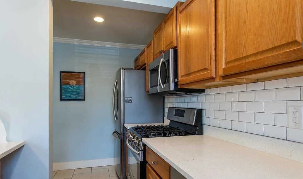 4 Edwards St - Photo 6 of 7