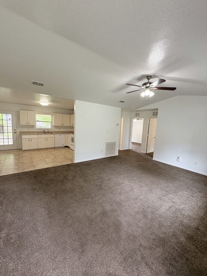 53 Hemlock Radial Loop - Photo 2 of 19