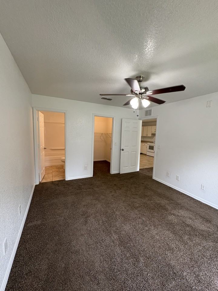 53 Hemlock Radial Loop - Photo 7 of 19