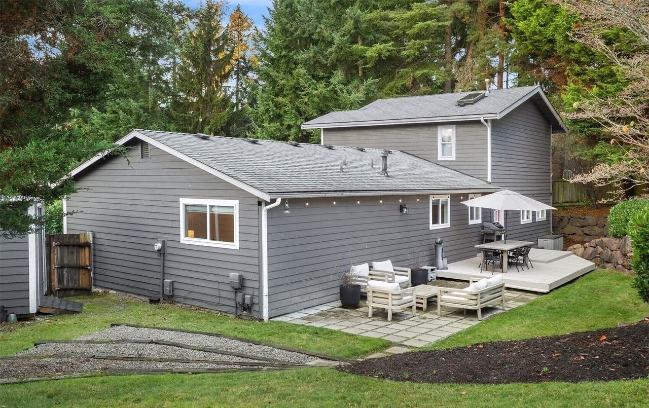 13432 123rd Ave Ne - Photo 5 of 27