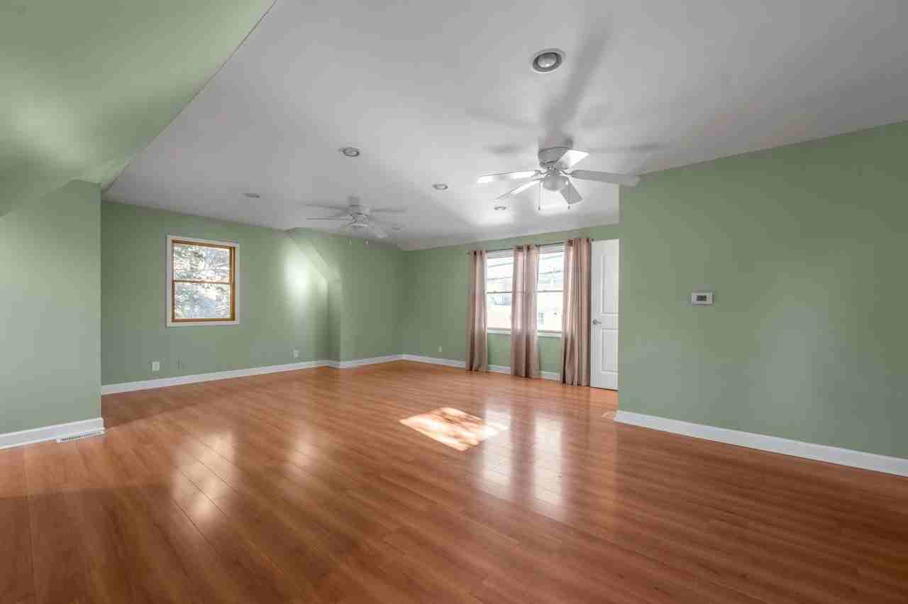 338 Dudley Rd - Photo 2 of 32