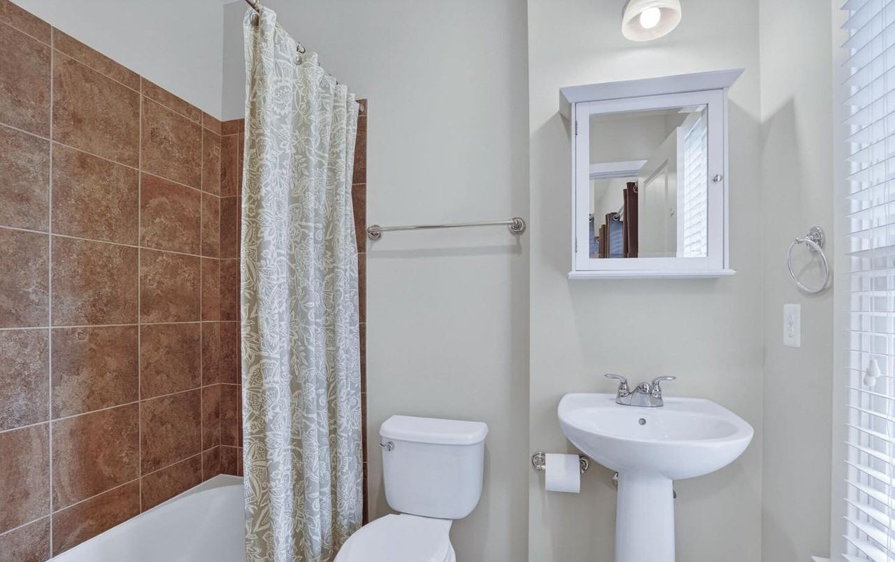 809 Parker Gray School Way - Photo 7 of 38