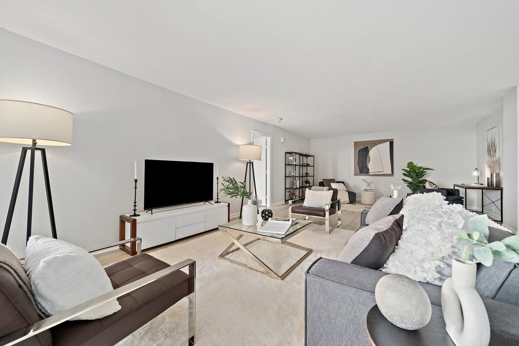 280 Boylston St #76 - Photo 4 of 36