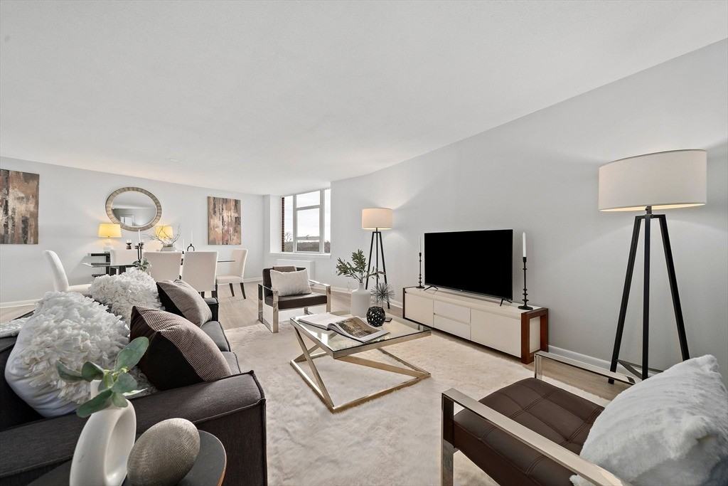 280 Boylston St #76 - Photo 5 of 36