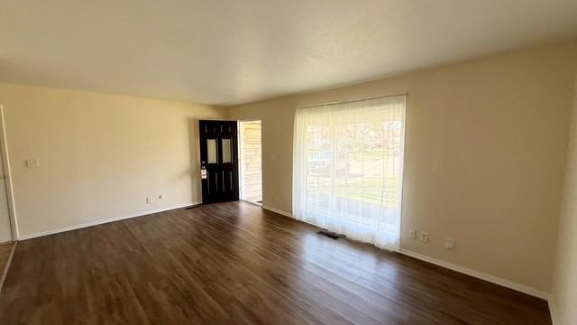 3665 Ashway Dr - Photo 2 of 12