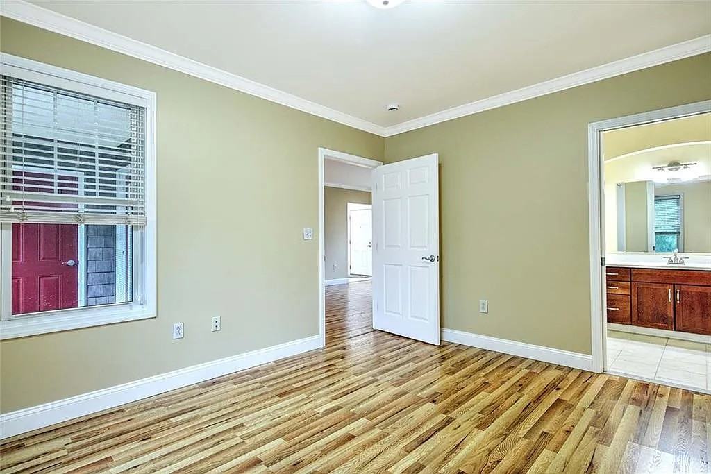 70 Turner St - Photo 6 of 8