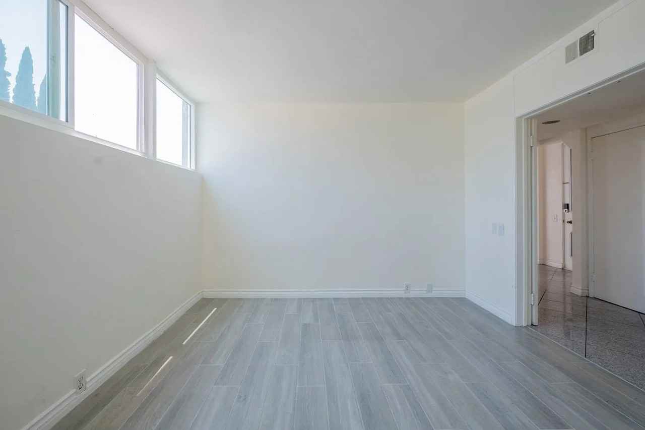 432 S Sierra Madre Blvd - Photo 5 of 9