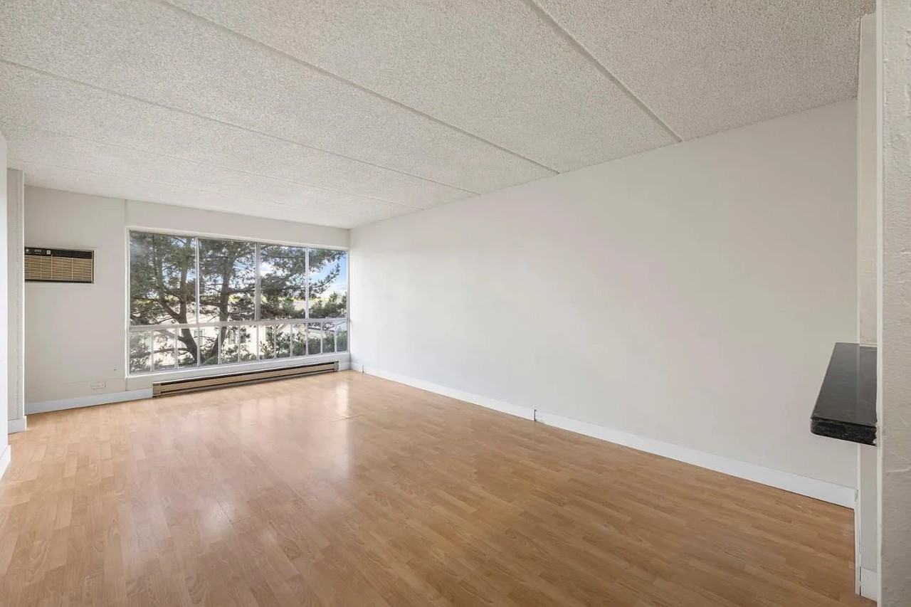 1700 Civic Center Dr - Photo 6 of 9