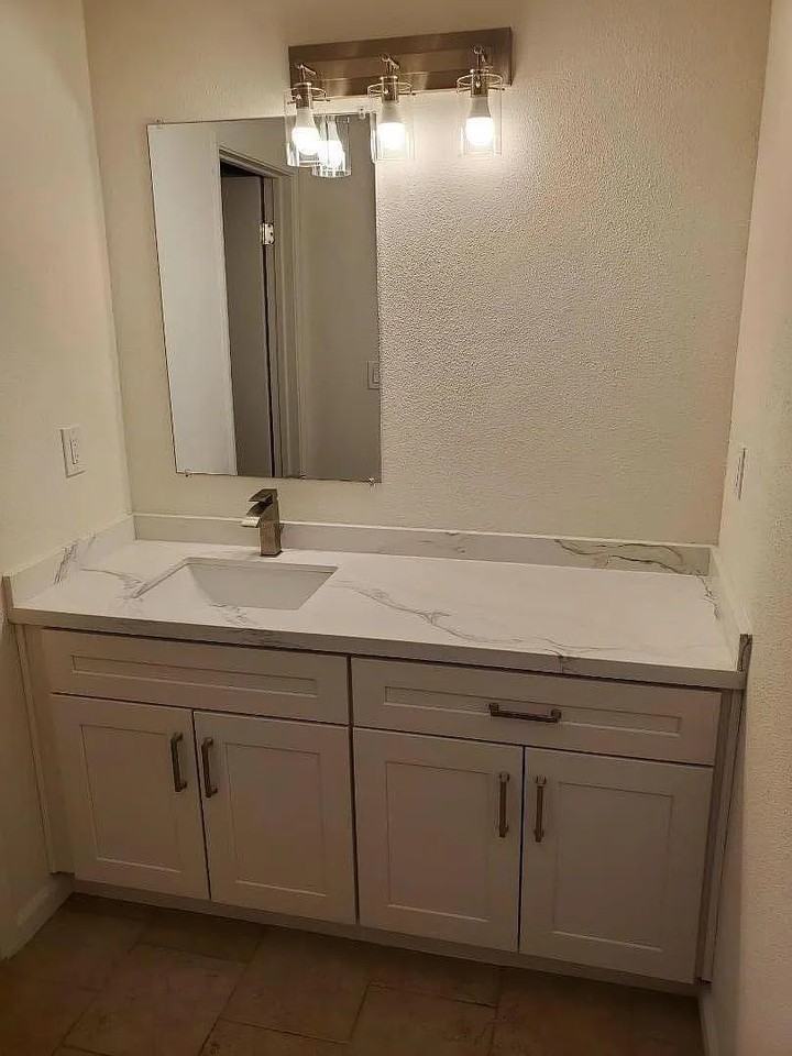 281 Tradewinds Dr - Photo 4 of 8