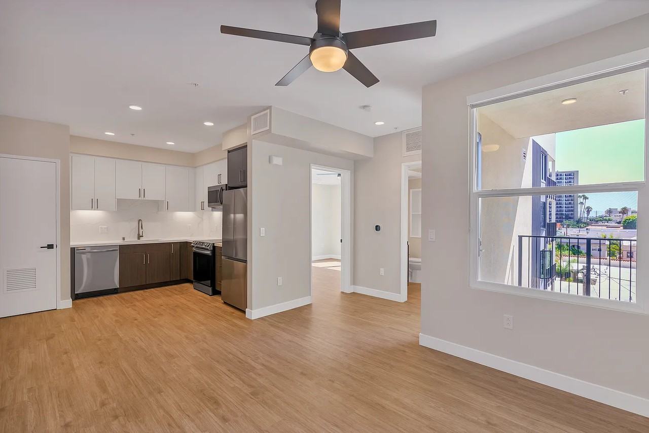 3935 Normal St - Photo 2 of 8