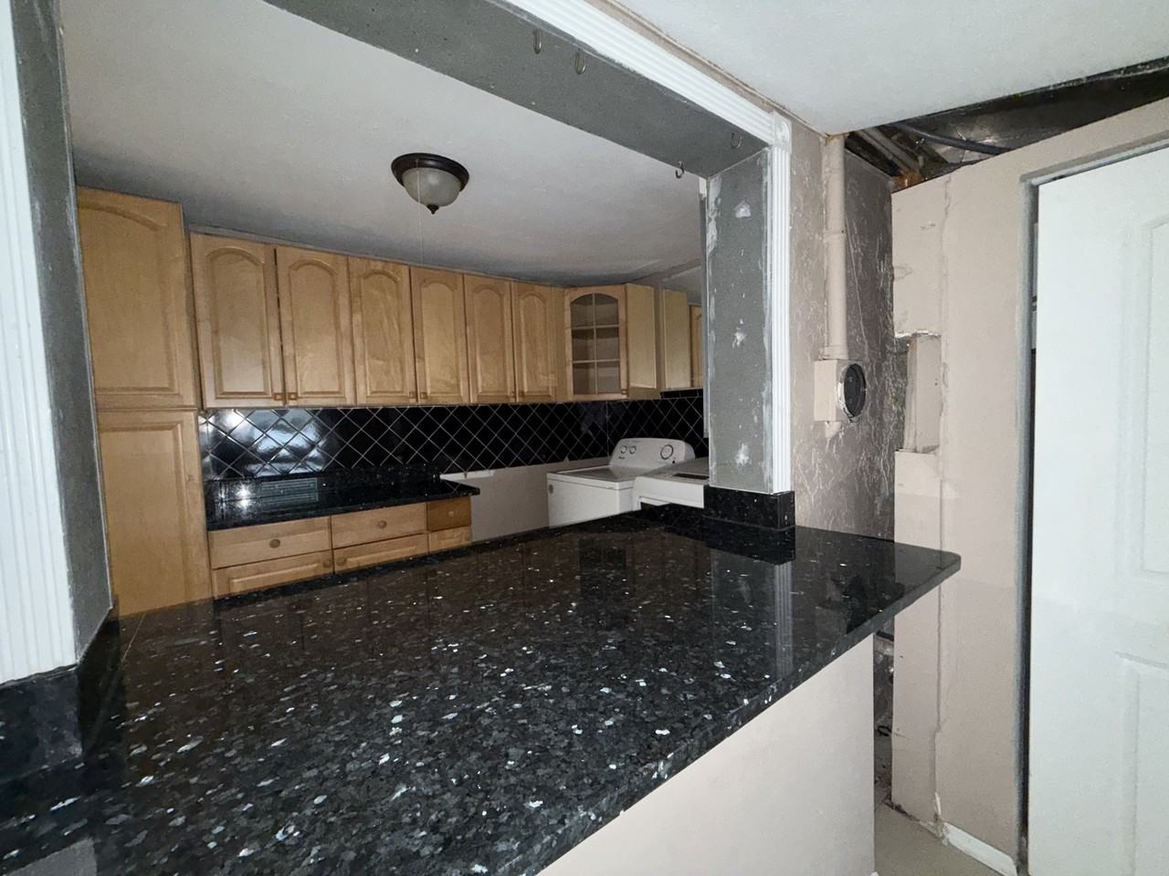 6014 Southern Comfort Blvd - Photo 7 of 18